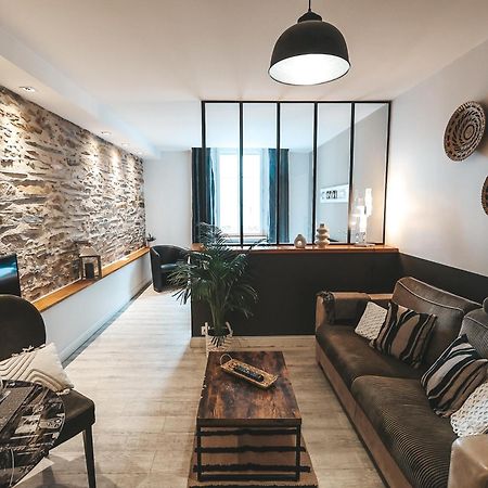 Suit'Home Commerce Анже Екстериор снимка